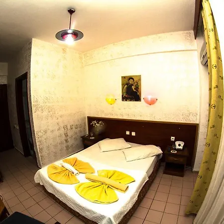 Latino Hotel