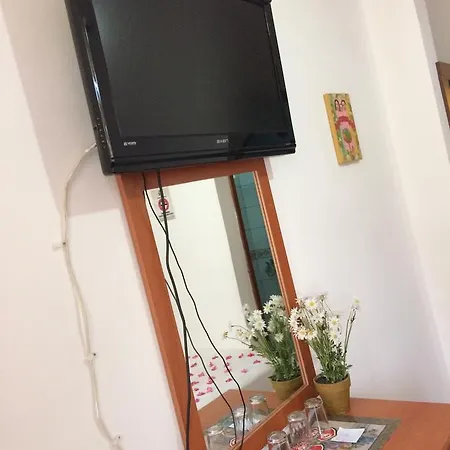 Latino Hotel 2*
