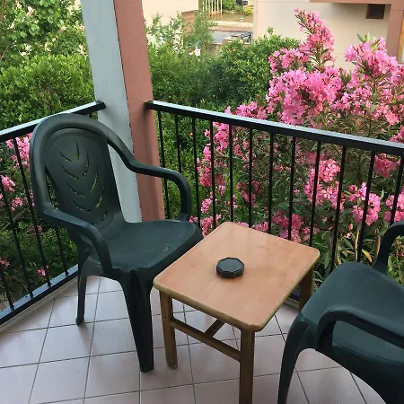 Latino Hotel 2*